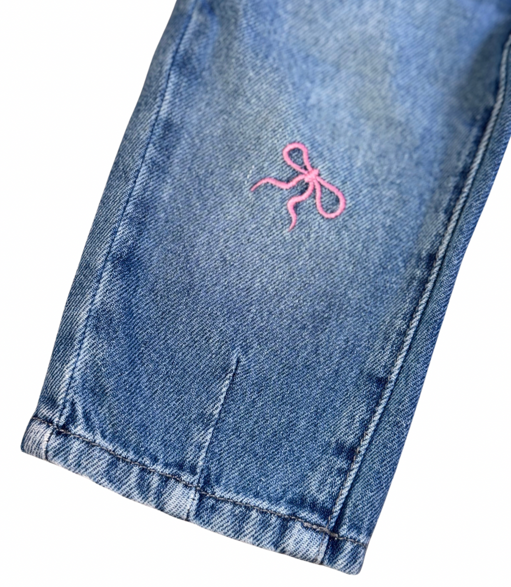 Pinkie Bow Jeans